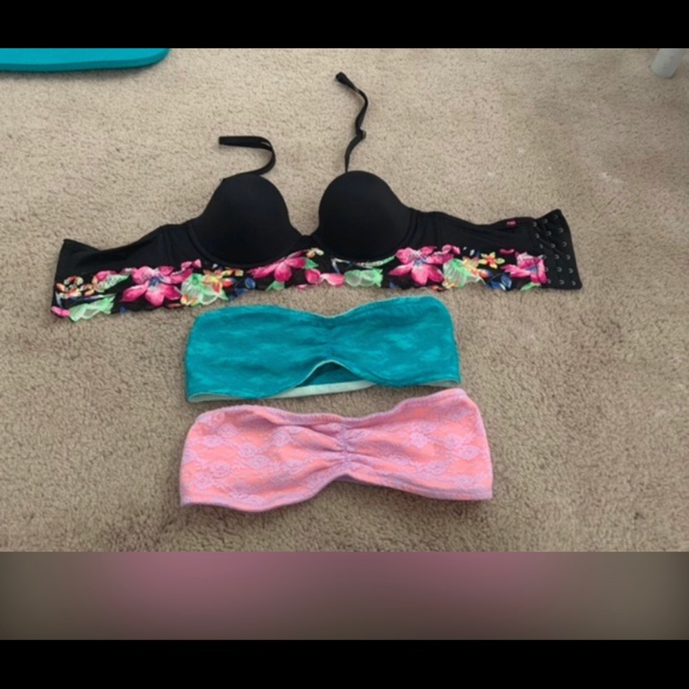 2 PINK bandeau bras
1 PINK bustier bra